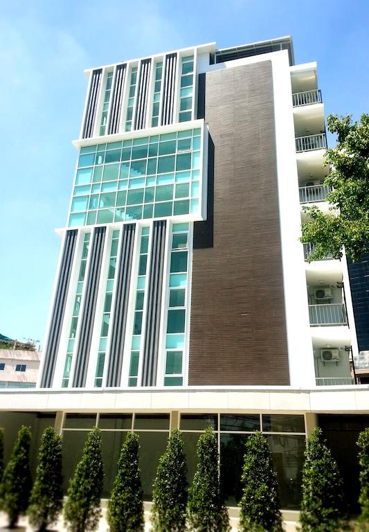 Wealth 30Th Hotel Bangkok Exterior foto